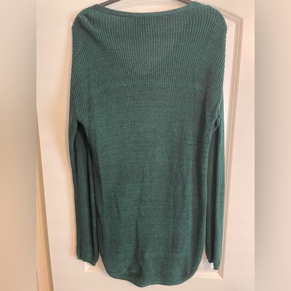a.n.a. Green Long Women’s Sweater Size Medium - Picture 2 of 2